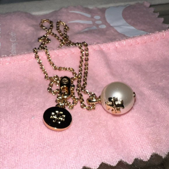 Tory Burch Pearl Necklace - Picture 2 of 3